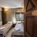 招待所 Georgina 4*