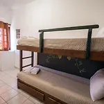 Georgina 4*