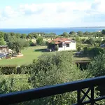 Georgina 4*