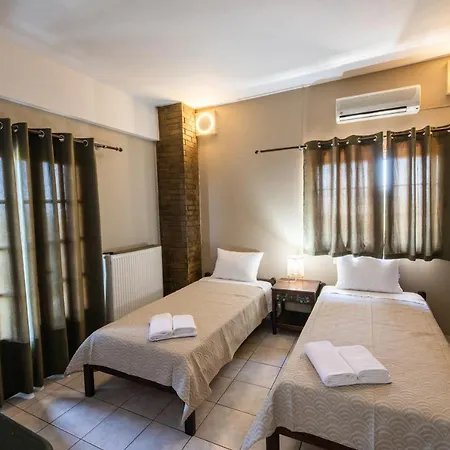 Georgina Πανσιόν