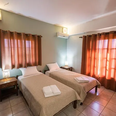 Guest house Georgina Katakolo