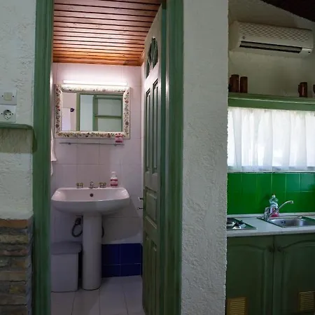 Πανσιόν Georgina