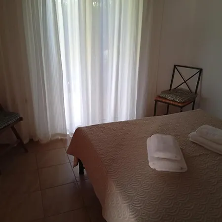 Πανσιόν Georgina Κατάκολο