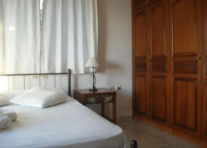 بيت ضيافة Georgina